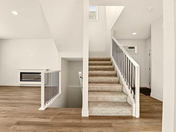 4th image of 3105 W 44th St S