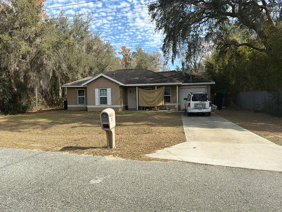 1st image of 31 Oak Cir