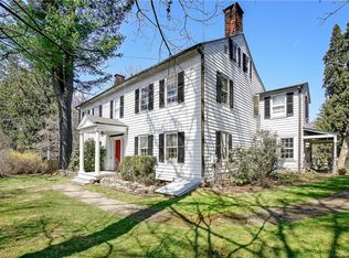 502 Millwood Rd, Mount Kisco, NY 10549