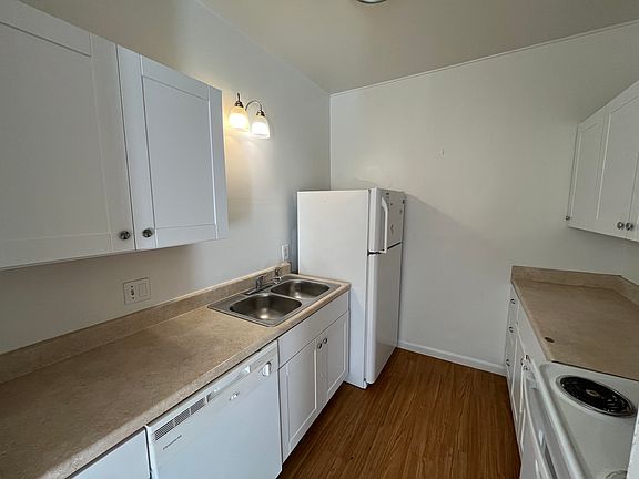 5th image of 12166 Metric Blvd APT 108