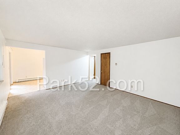 4th image of 3111 N 26th St #4
