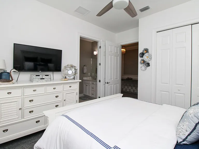 14849 Windward Ln — Photo 22