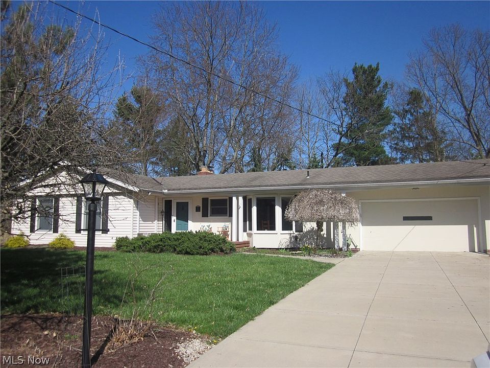 1st image of 10575 King Coe Ln