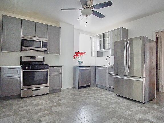 2nd image of 1444 S 58th Ave #2