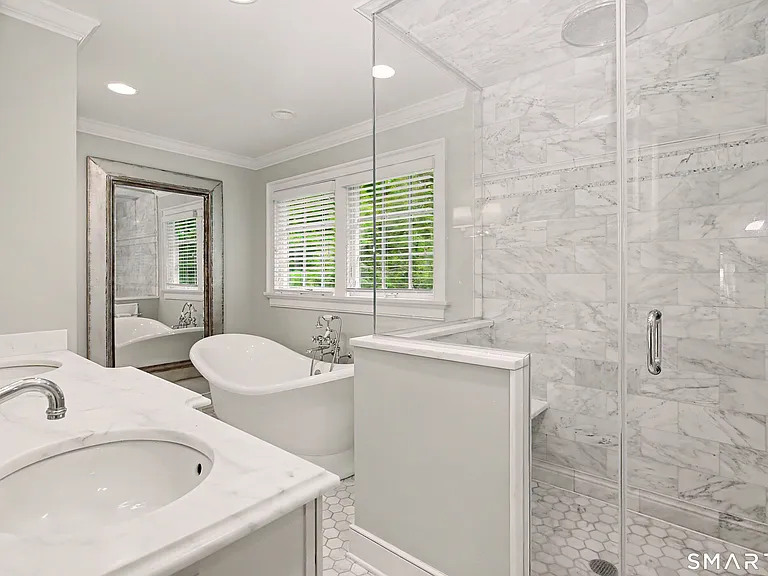 14 Deerfield Rd — Photo 20
