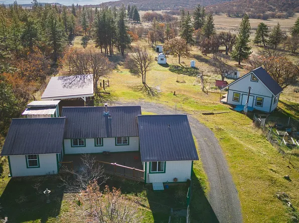 566 Woodland Rd, Goldendale, WA 98620