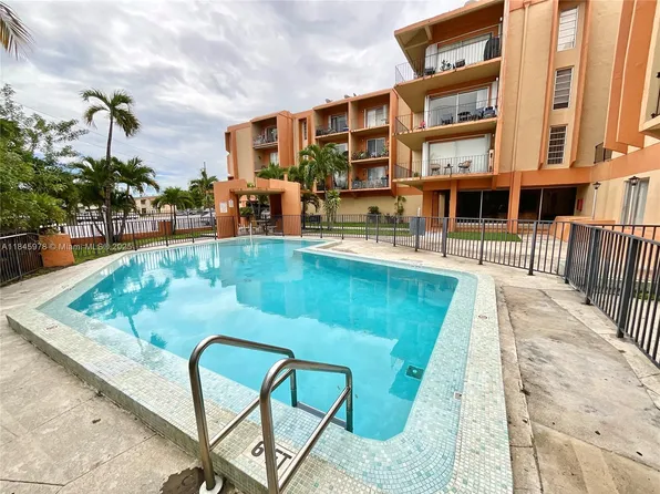 6780 W 2nd Ct APT 215, Hialeah, FL 33012