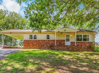 6340 Linda Dr, Lewisville, NC 27023