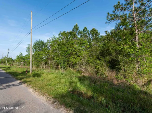 11240 Bayou View Dr E Lot 6, Bay Saint Louis, MS 39520