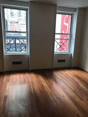 Rented by Town Residential | media 5