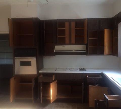 4th image of 23 Dickson St