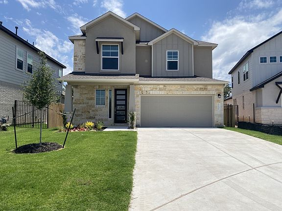 2nd image of 132 Alicante Ln