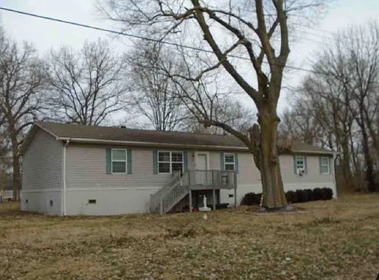1219 Lee Ave photo 1
