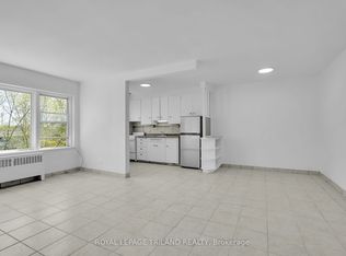 917 Hamilton Rd #18, London, ON N5Z 1W3