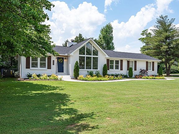 2nd image of 2377 Braxton Bragg Dr