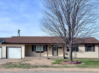 405 S 7th St, Phillipsburg, KS 67661