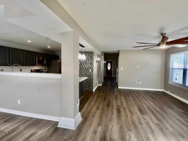 107 Redden Ln — Photo 11