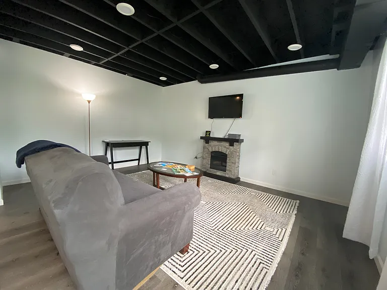 406 Lark Ln #1 — Photo 24