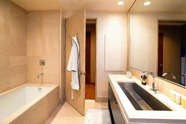 Sold by Keller Williams NYC | media 19