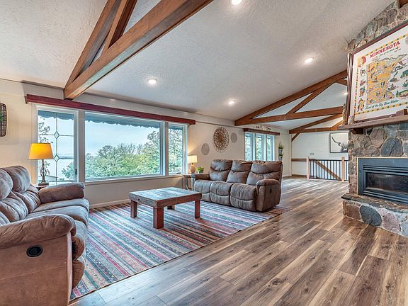 5th image of 27322 Oak Point Rd