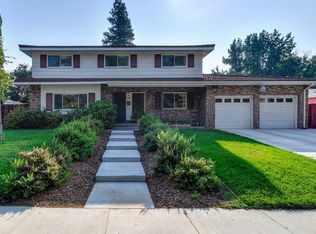 2282 W La Loma Dr, Rancho Cordova, CA