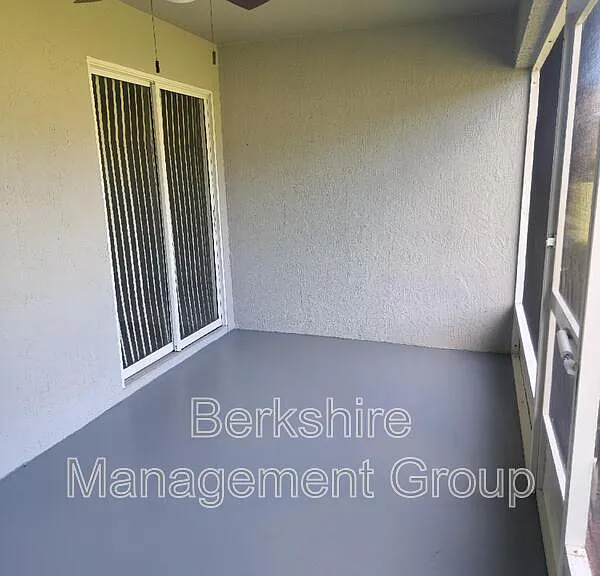 1134 Pogonia Dr — Photo 13