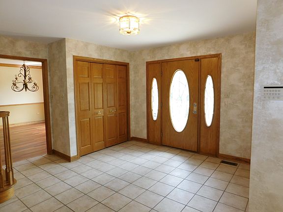 3rd image of 13334 Misty Meadow Dr