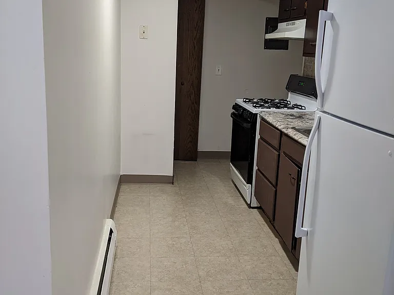 1622 Mark Ave #9 — Photo 6