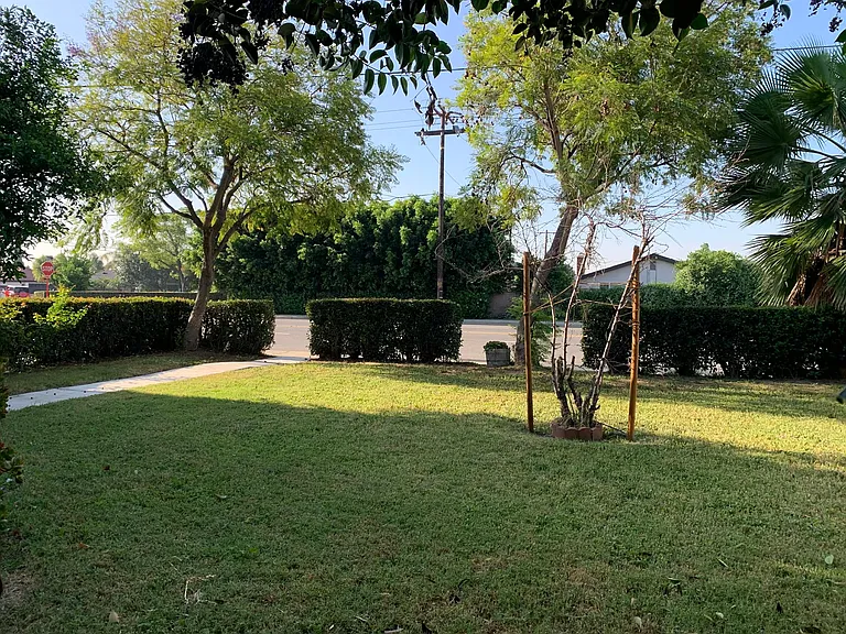 4478 San Bernardino St — Photo 4