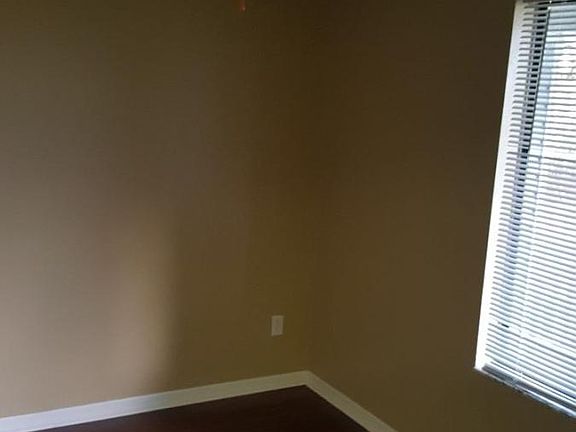 5th image of 2280 Grenwich Ave #2280