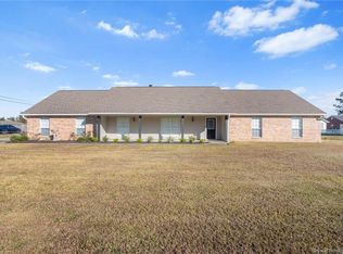 1442 Campfire Rd, Lake Charles, LA 70611