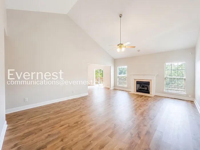 4513 Hamilton Ln — Photo 10