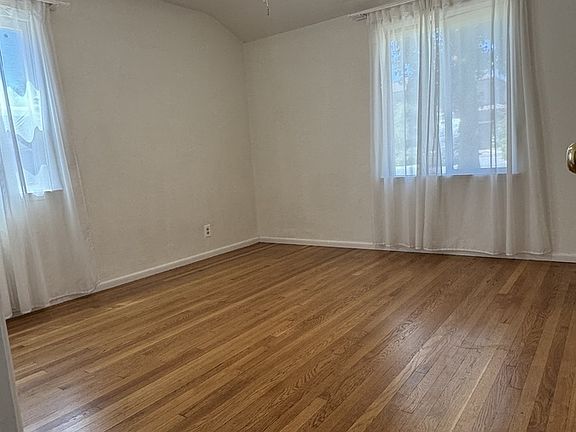 4th image of 148 W Magna Vista Ave