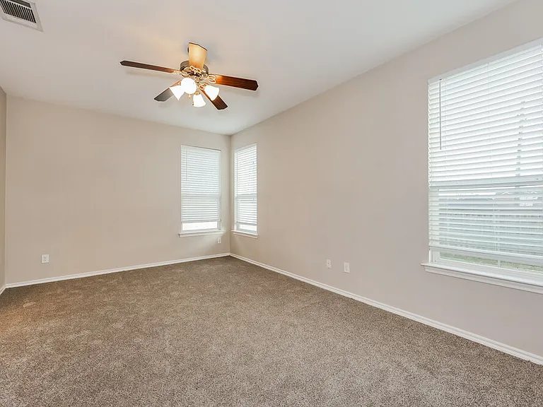 5020 Cassidy Ln — Photo 10