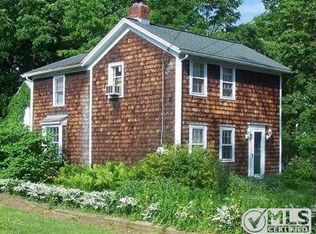 31 Fraleigh St, Red Hook, NY 12571