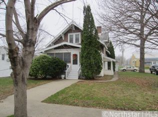 300 2nd St S, Grove City, MN 56243