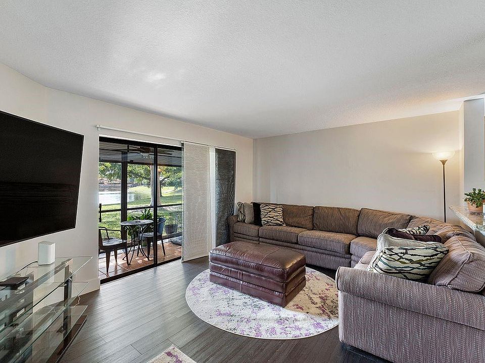 1st image of 609 Lincoln Court #609