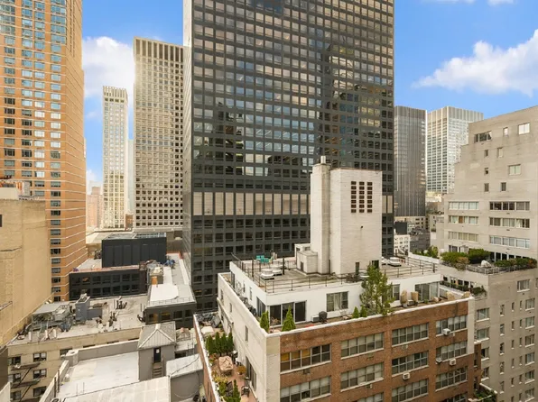 220 East 57th Street image 1 of 5