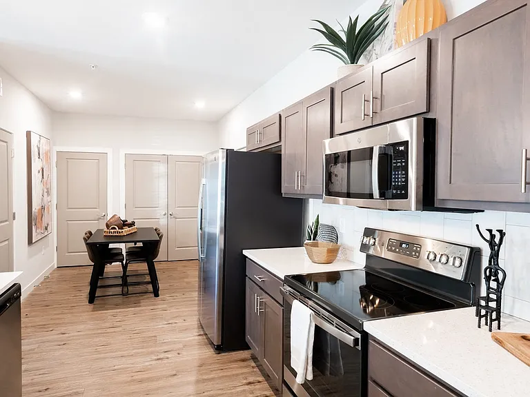 City Place at Germantown Apartments — Photo 3