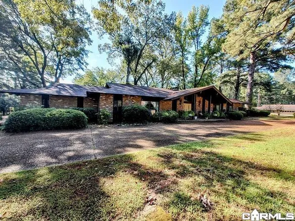 1739 Holly Ave, Camden, AR 71701