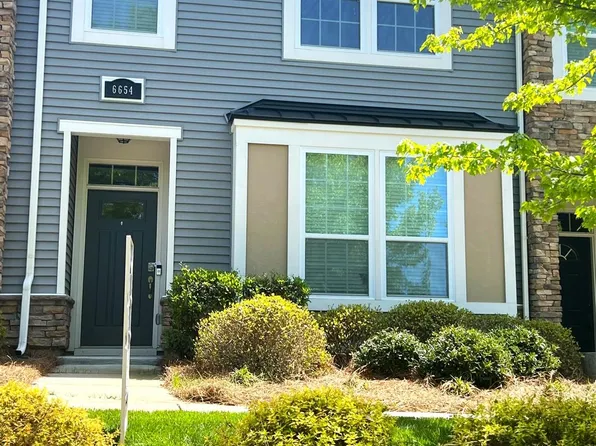 6654 Berewick Commons Pkwy, Charlotte, NC 28278