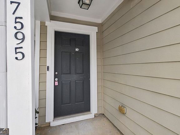 2nd image of 7595 Waverly Loop S