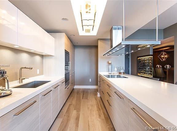 5th image of 17111 Biscayne Blvd Unit 2206