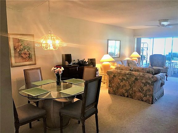 2nd image of 5208 Wedgewood Ln #75
