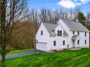 137 Barbara Ln, Hudson, NH 03051