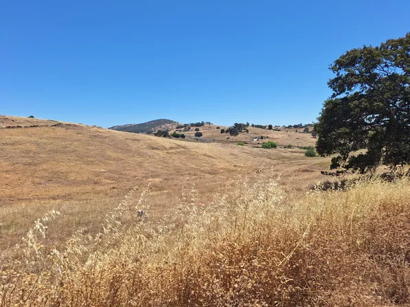 9650 Picadero Way, La Grange, CA 95329
