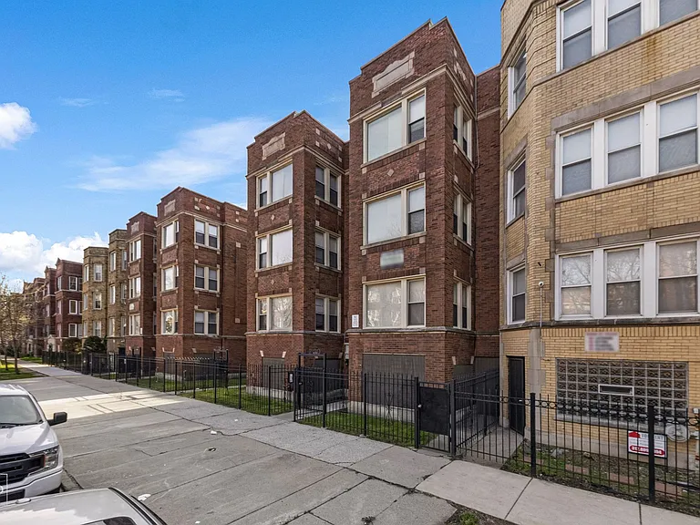7120 S East End — Photo 9