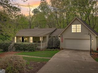 1000 Thornwood Ln, Dacula, GA 30019