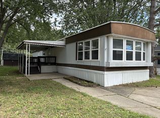 397 Maple Lane Oakland, Charter Township, MI 48363