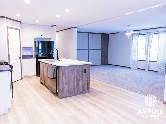 4th image of 6881 Shamley Ave
